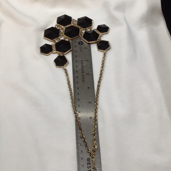 Black geometric statement necklace EUC - Picture 3 of 5